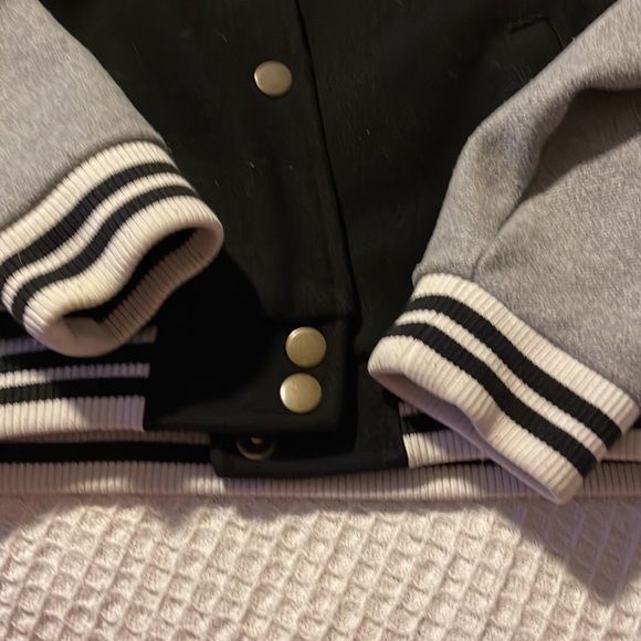 Heavy jacket - Picture 4 of 4